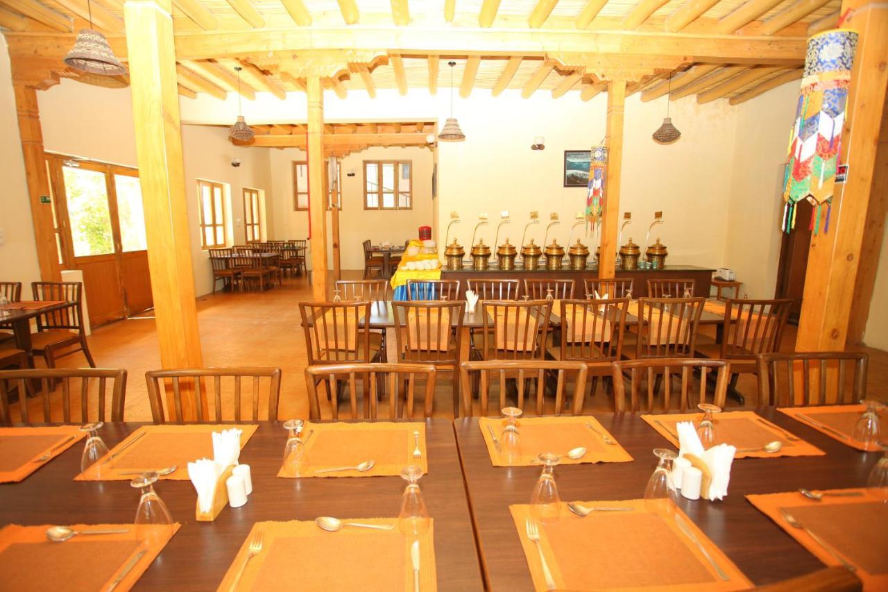 Lha-Ri-Sa Resort Leh Kültér fotó