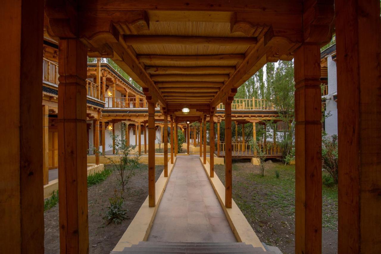 Lha-Ri-Sa Resort Leh Kültér fotó