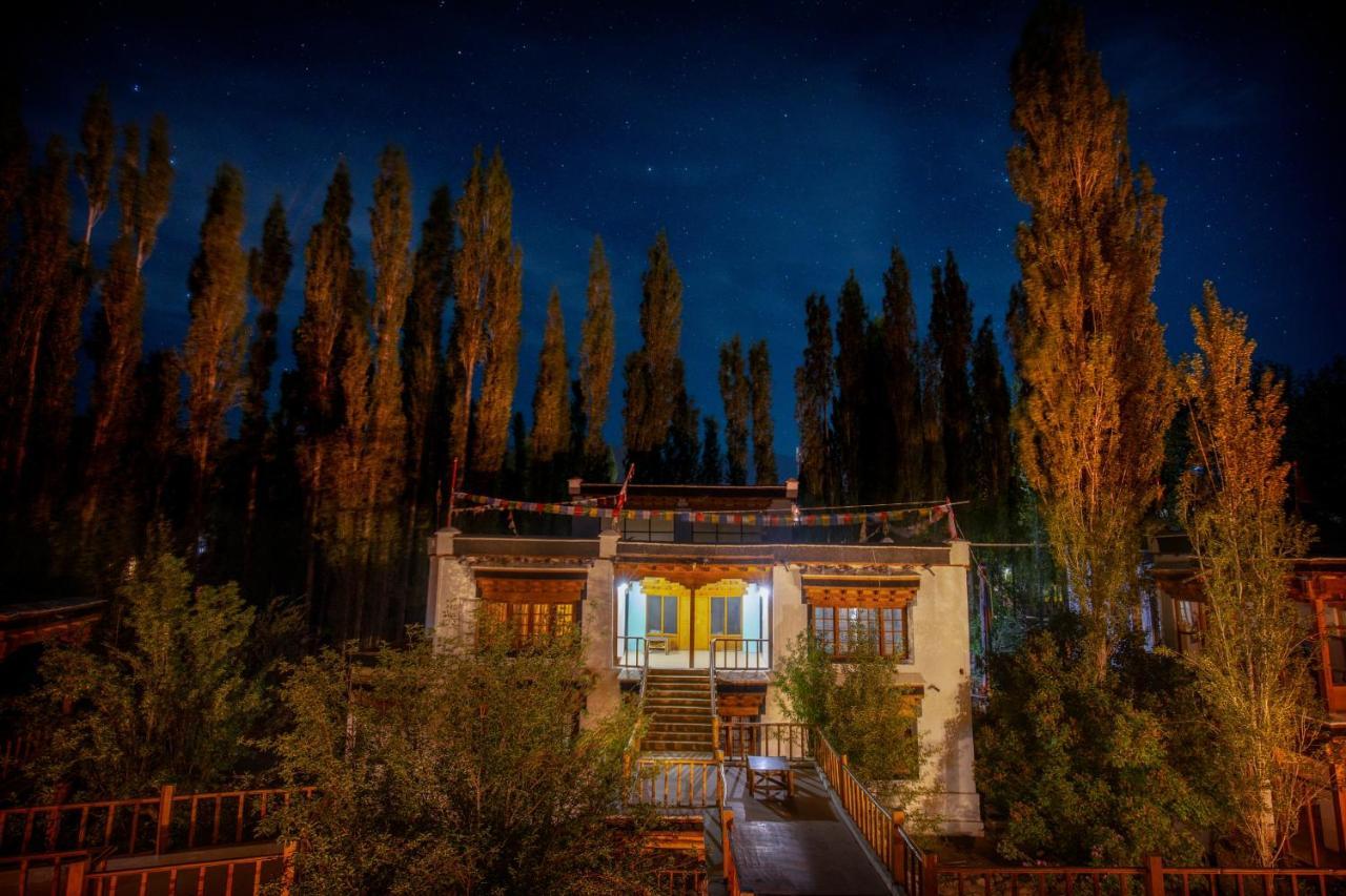 Lha-Ri-Sa Resort Leh Kültér fotó